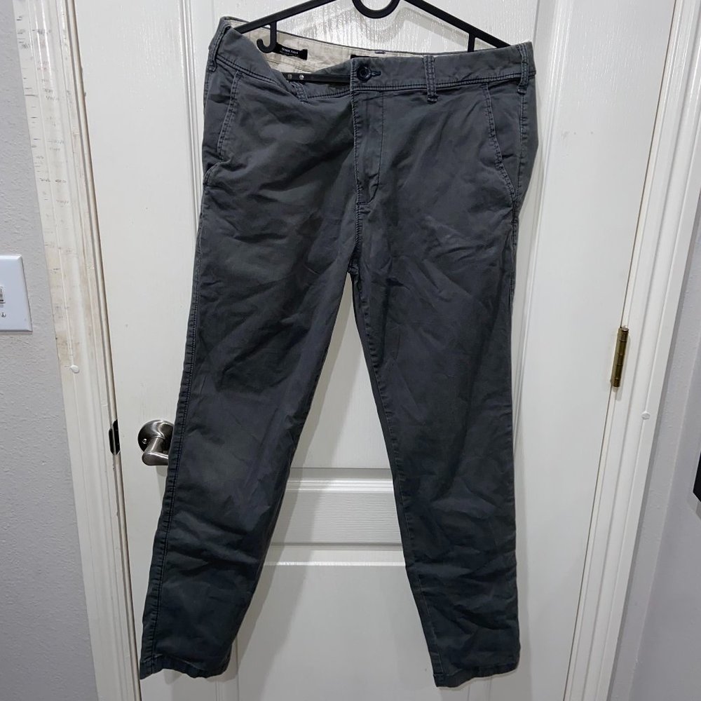 Hollister Grey Khakis
